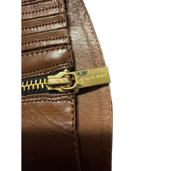 Michael Kors Women Size 9 1/2 US Black/Brown Knee High Leather Boots - Picture 6 of 8